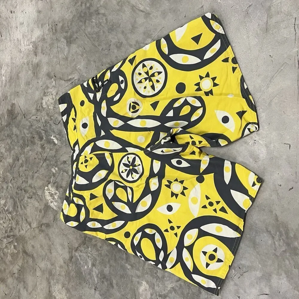 Patagonia Men’s Board Shorts Yellow and Grey Geometric Pattern Size 30 Swimsuit - Picture 7 of 8